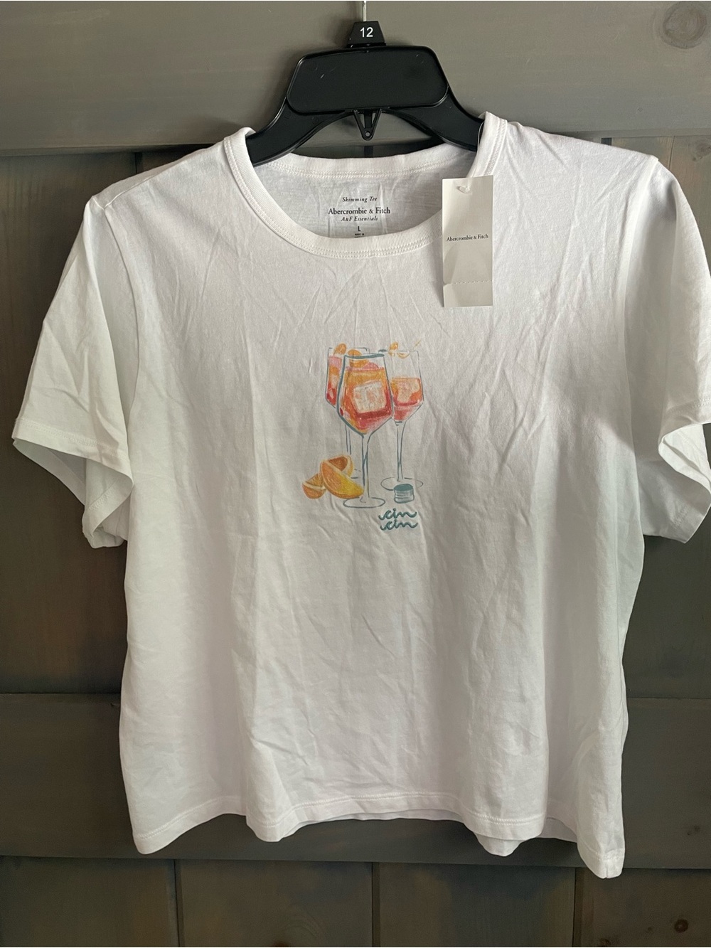 Abercrombie & Fitch White Short Sleeve Tee with Citrus Cocktail Graphic